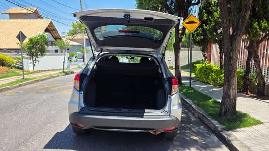HONDA-HR-V-2015
