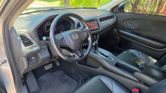HONDA-HR-V-2015