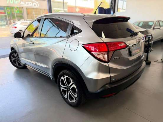 HONDA-HR-V-2015