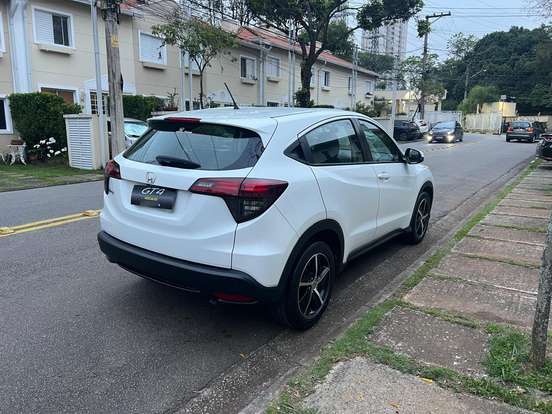 HONDA-HR-V-2019