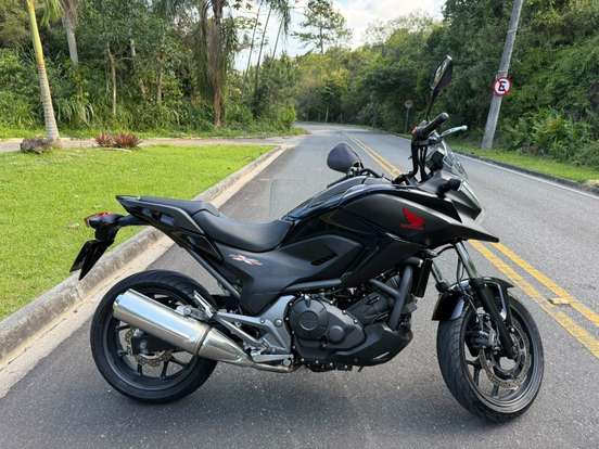 HONDA-NC 750X ABS-2015
