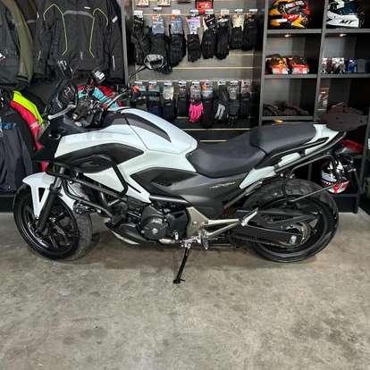 HONDA-NC 750X-2015