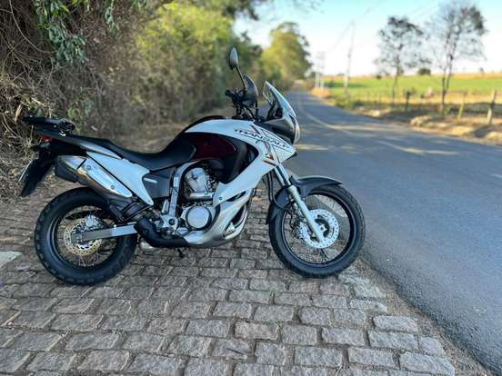 HONDA-XL 700V TRANSALP-2011