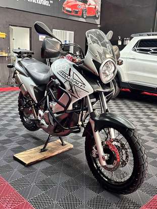HONDA-XL 700V TRANSALP-2011