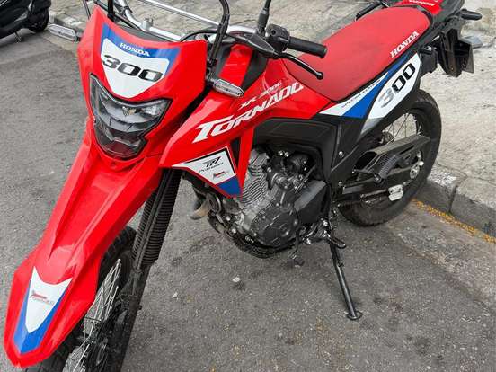 HONDA-XR 300L TORNADO SPECIAL EDITION HONDA-XR 300L TORNADO SPECIAL EDITION-2026