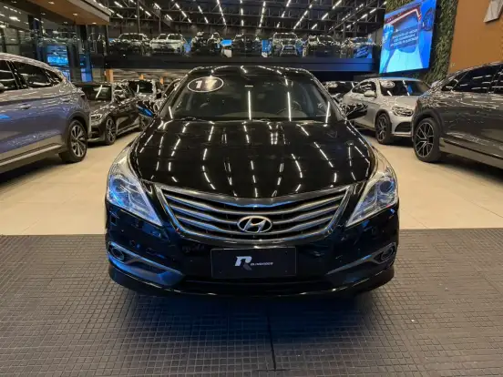 HYUNDAI-AZERA-2017