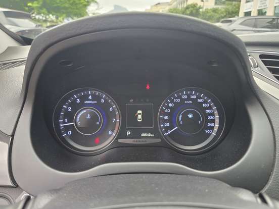 HYUNDAI-AZERA-3.0 MPFI GLS V6 24V GASOLINA 4P AUTOMÁTICO HYUNDAI-AZERA-2015