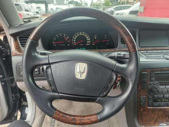 HYUNDAI-CENTENNIAL-2000
