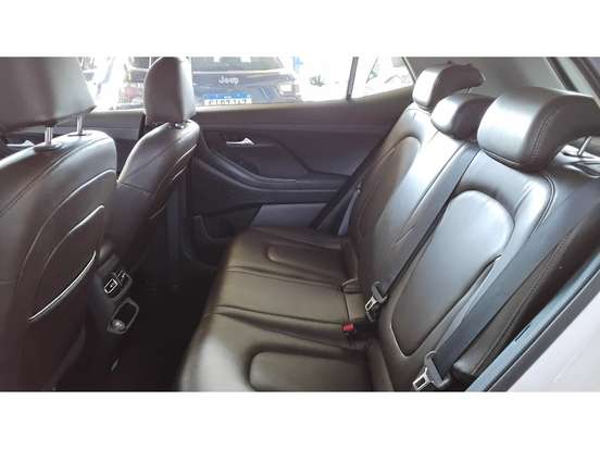 HYUNDAI-CRETA-2022
