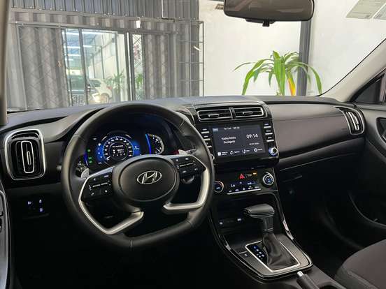HYUNDAI-CRETA-2023