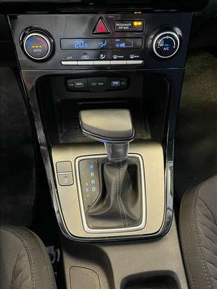 HYUNDAI-CRETA-2024