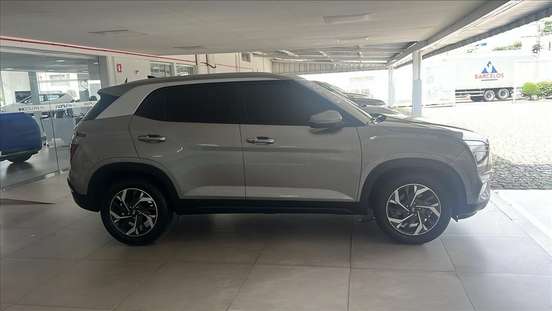 HYUNDAI-CRETA-2024