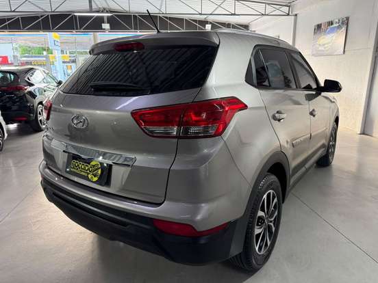 HYUNDAI-CRETA-2022
