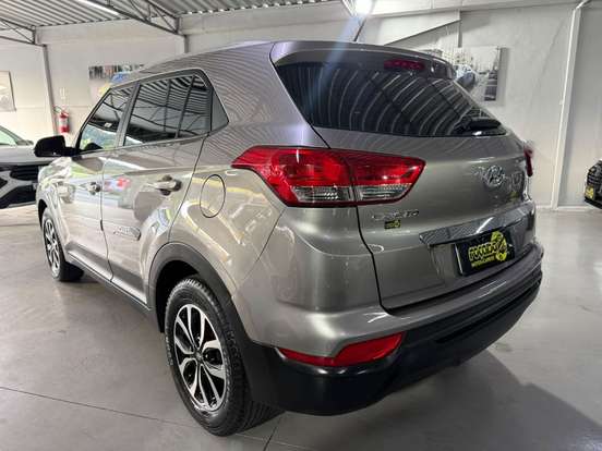 HYUNDAI-CRETA-2022