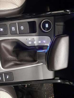 HYUNDAI-CRETA-2.0 FLEX ULTIMATE AUTOMÁTICO HYUNDAI-CRETA-2022
