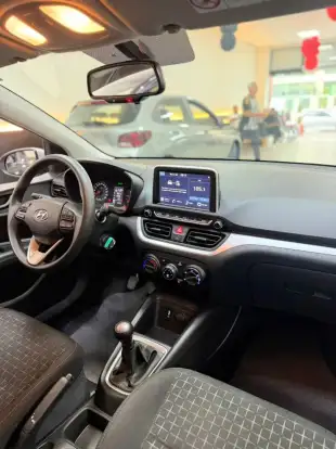 HYUNDAI-HB20-2025