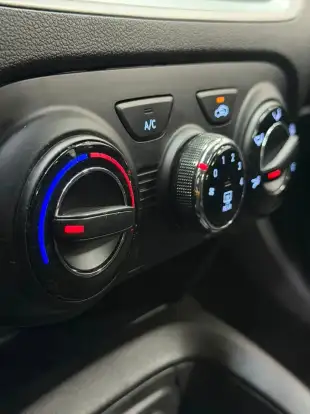 HYUNDAI-HB20-2025