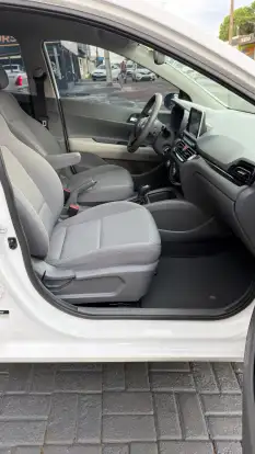 HYUNDAI-HB20-2022