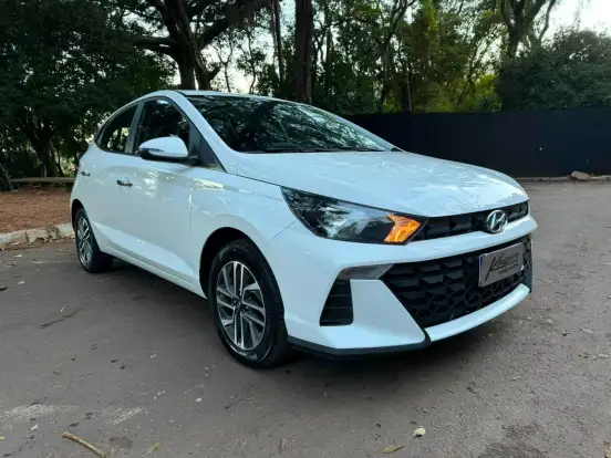 HYUNDAI-HB20-2023