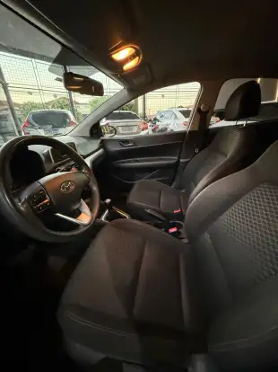 HYUNDAI-HB20-2022