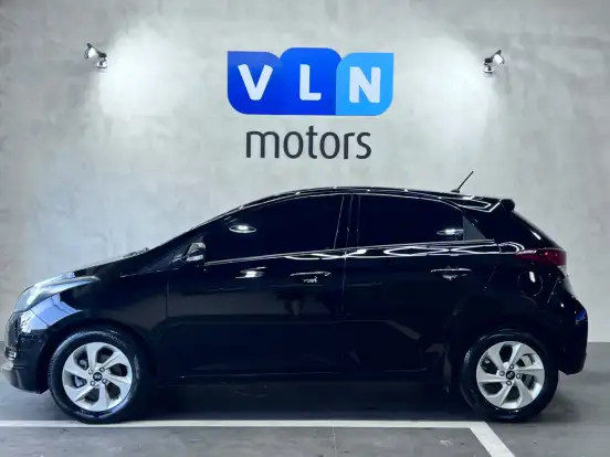 HYUNDAI-HB20-2016