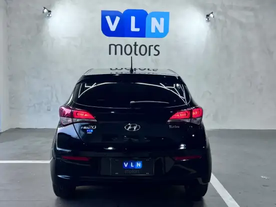 HYUNDAI-HB20-2016