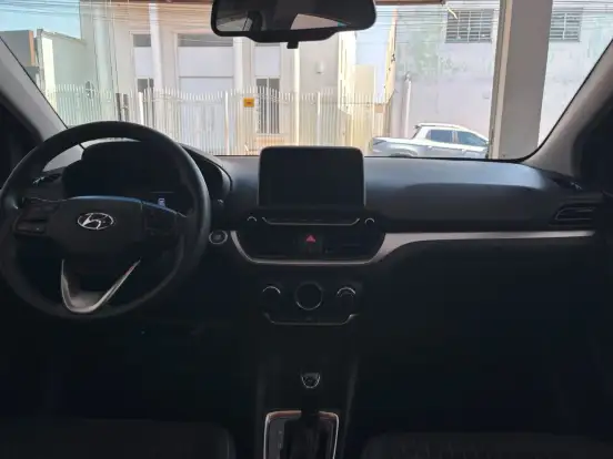 HYUNDAI-HB20-2025