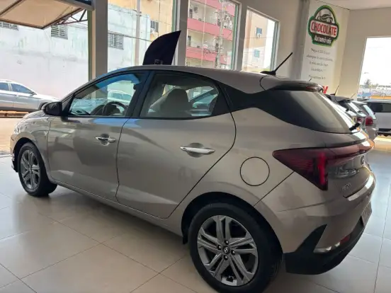 HYUNDAI-HB20-2025