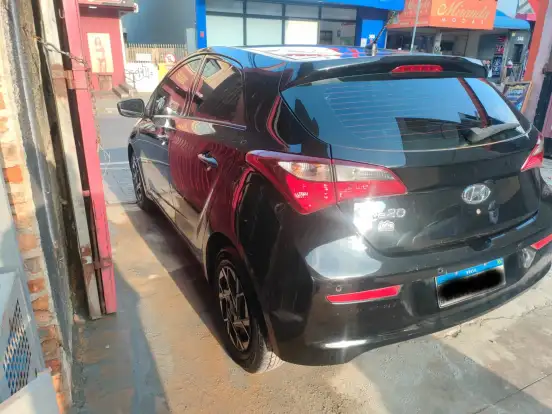 HYUNDAI-HB20-2018