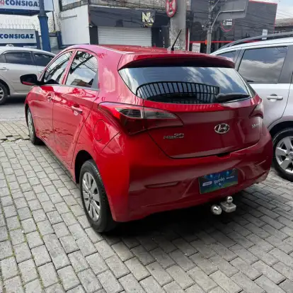 HYUNDAI-HB20-2013