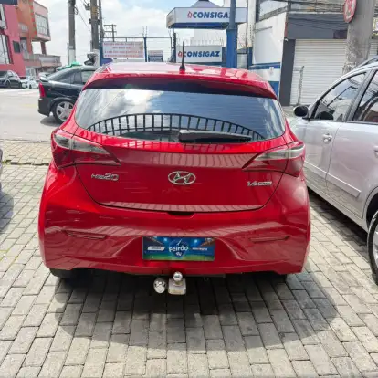 HYUNDAI-HB20-2013