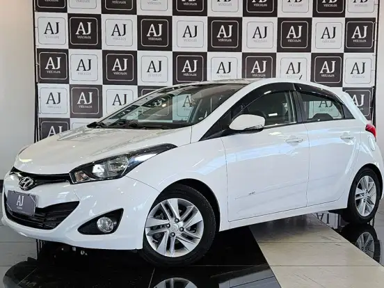 HYUNDAI-HB20-1.6 PREMIUM 16V FLEX 4P AUTOMÁTICO HYUNDAI-HB20-2013