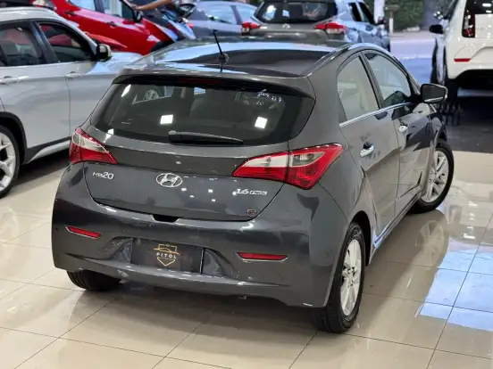 HYUNDAI-HB20-1.6 PREMIUM 16V FLEX 4P MANUAL HYUNDAI-HB20-2014