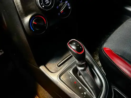 HYUNDAI-HB20-1.6 R SPEC 16V FLEX 4P AUTOMÁTICO HYUNDAI-HB20-2016