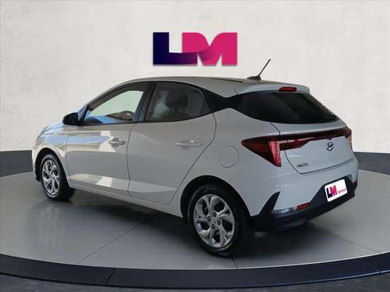 HYUNDAI-HB20-2023