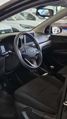 HYUNDAI-HB20-2025