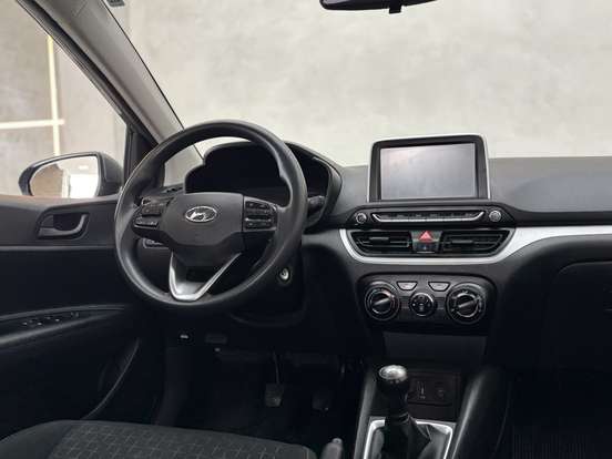HYUNDAI-HB20-2024