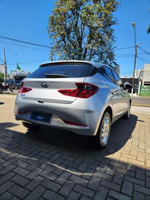 HYUNDAI-HB20-2022