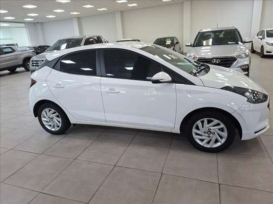 HYUNDAI-HB20-2020