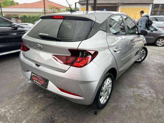 HYUNDAI-HB20-2022