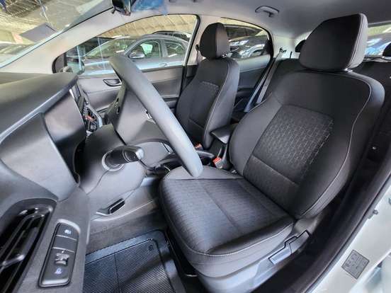 HYUNDAI-HB20-2026