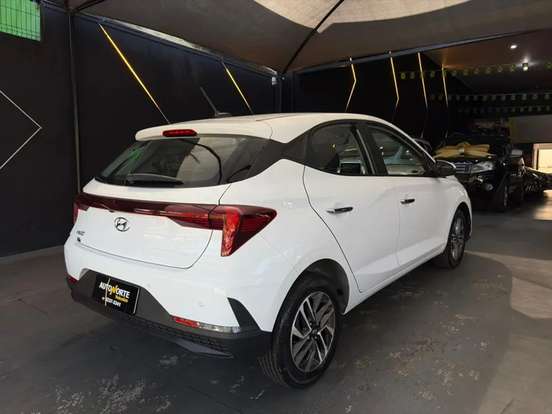 HYUNDAI-HB20-2024