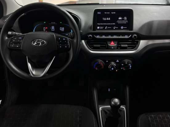 HYUNDAI-HB20-2024