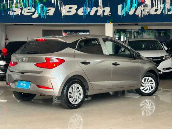 HYUNDAI-HB20-2021