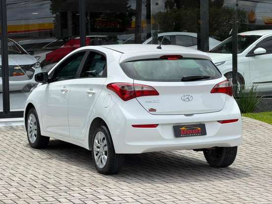 HYUNDAI-HB20-1.0 COMFORT 12V FLEX 4P MANUAL HYUNDAI-HB20-2018