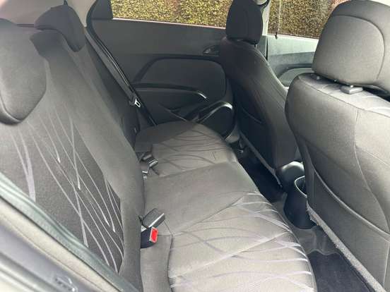 HYUNDAI-HB20-1.0 COMFORT 12V FLEX 4P MANUAL HYUNDAI-HB20-2015