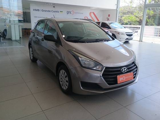 HYUNDAI HB20 1.0 COMFORT 12V FLEX 4P MANUAL