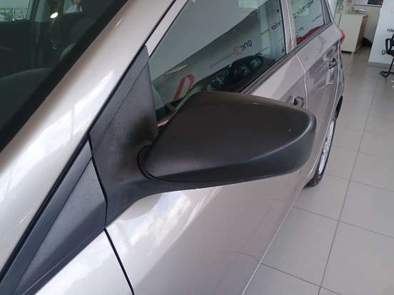 HYUNDAI-HB20-2016