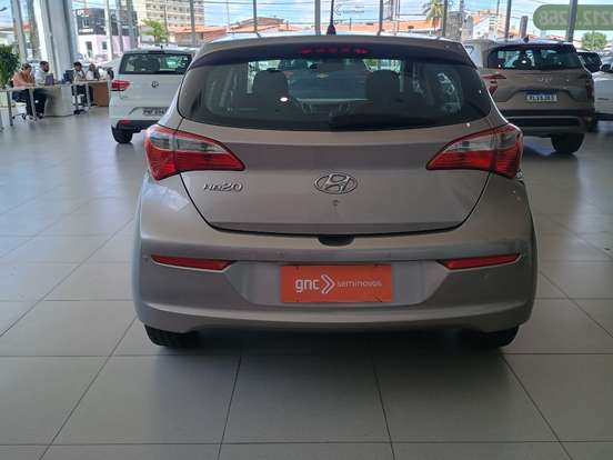HYUNDAI-HB20-2016
