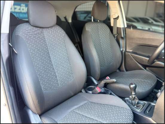 HYUNDAI-HB20-1.0 COMFORT 12V FLEX 4P MANUAL HYUNDAI-HB20-2015